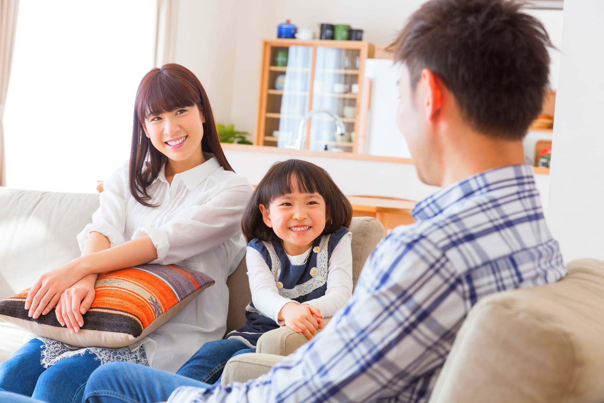 エムテック｜新築若夫婦の家｜断熱硬質発泡ウレタンによる吹付断熱工事